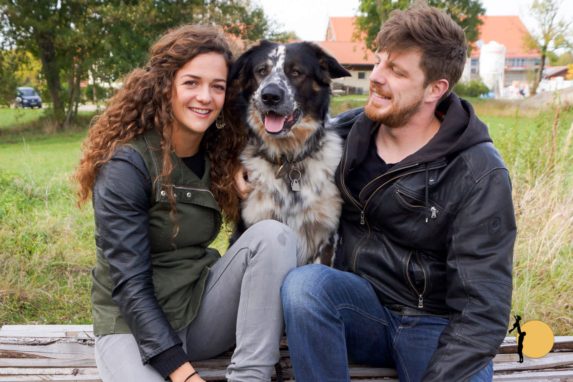 Die Besitzer Carmen, Chris und Lucky