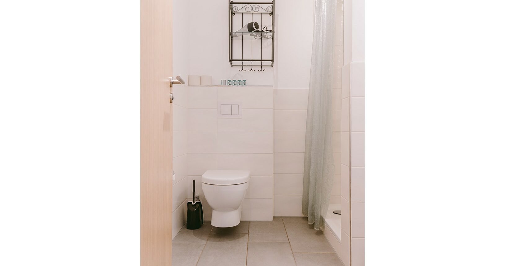 Gut Mischenried vacation apartment Kastanie bathroom 3
