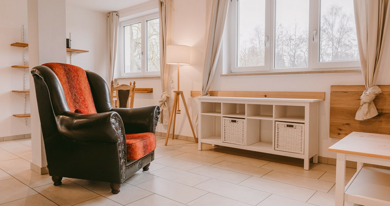 Gut Mischenried vacation apartment Kastanie living area 1
